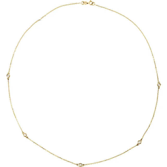 Round Diamond Station Short Necklace