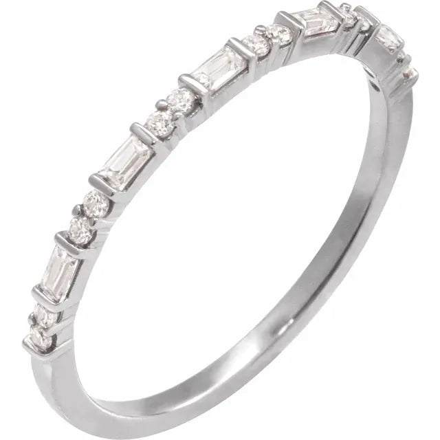 Alternating Baguette & Round DIamond Ring