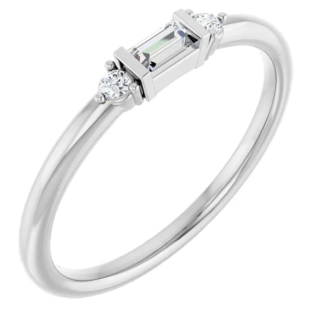Baguette & Round Diamond Trio Ring