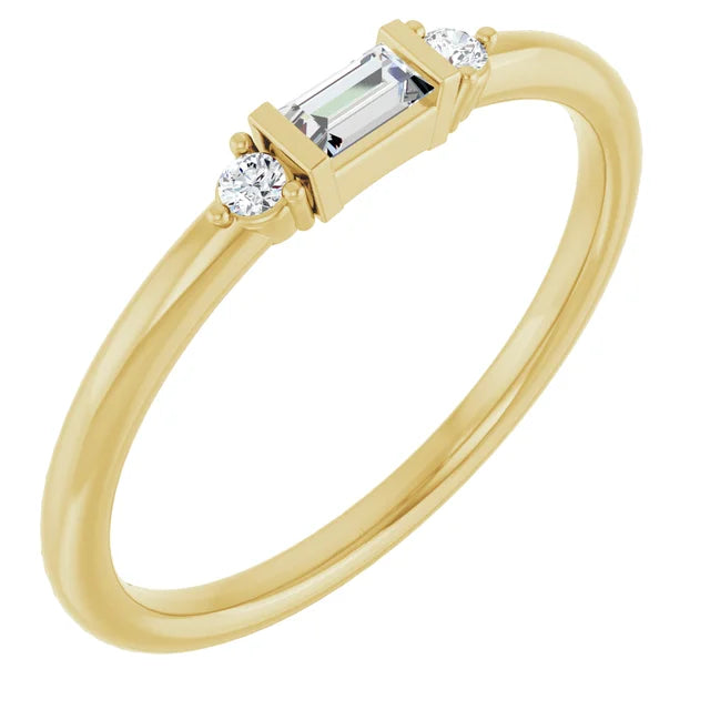 Baguette & Round Diamond Trio Ring